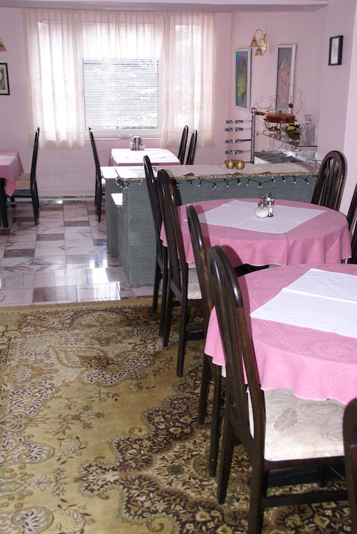 Hotel Petra Hrabušice Esterno foto