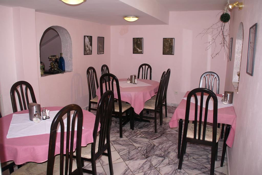 Hotel Petra Hrabušice Esterno foto